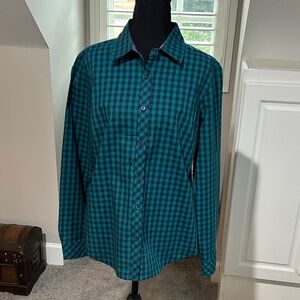 IZOD Women’s Shirt